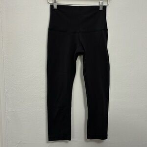 Lululemon High Rise Crop Leggings - Black - Size 6